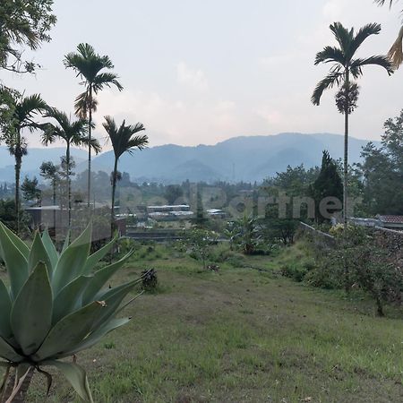 Bens Homestay Mitra Reddoorz Bogor Exteriér fotografie